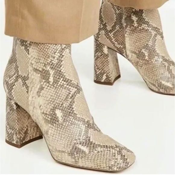 New! SAM EDELMAN Women’s Codie Snakeskin-Embossed Ankle Boots Size 9 - Picture 1 of 14